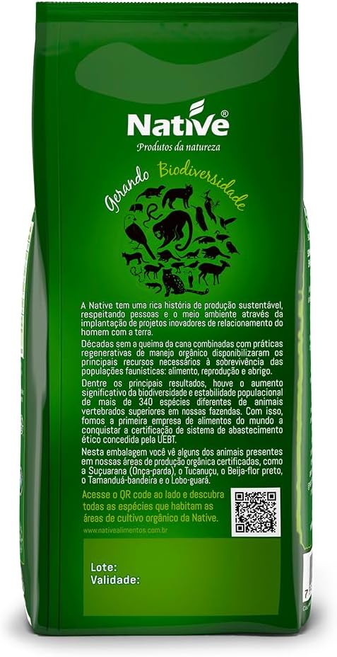 Imagem traseira do produto com fundo totalmente branco, sem elementos adicionais. Imagem traseira do produto com fundo totalmente branco, sem elementos adicionais.