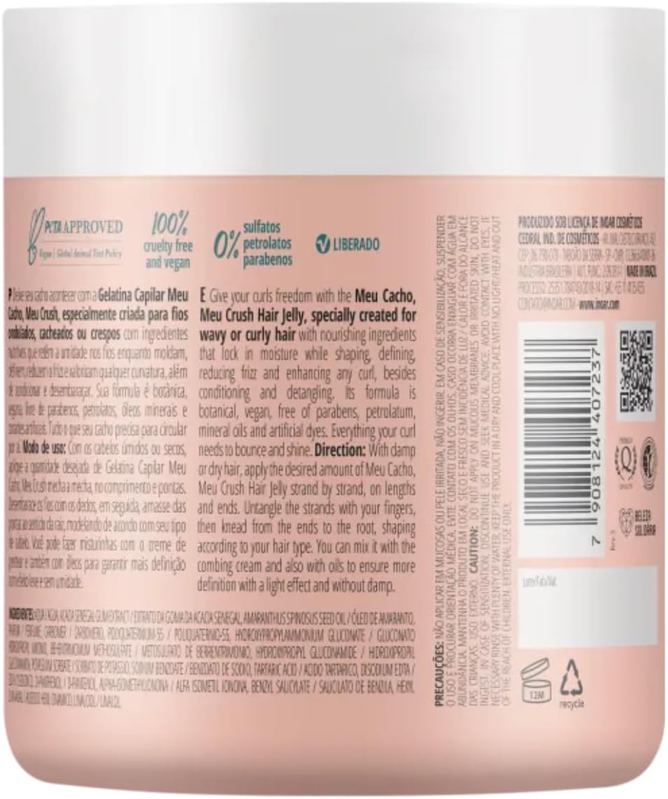 Produto visto de lado em fundo branco liso. Produto visto de lado em fundo branco liso.