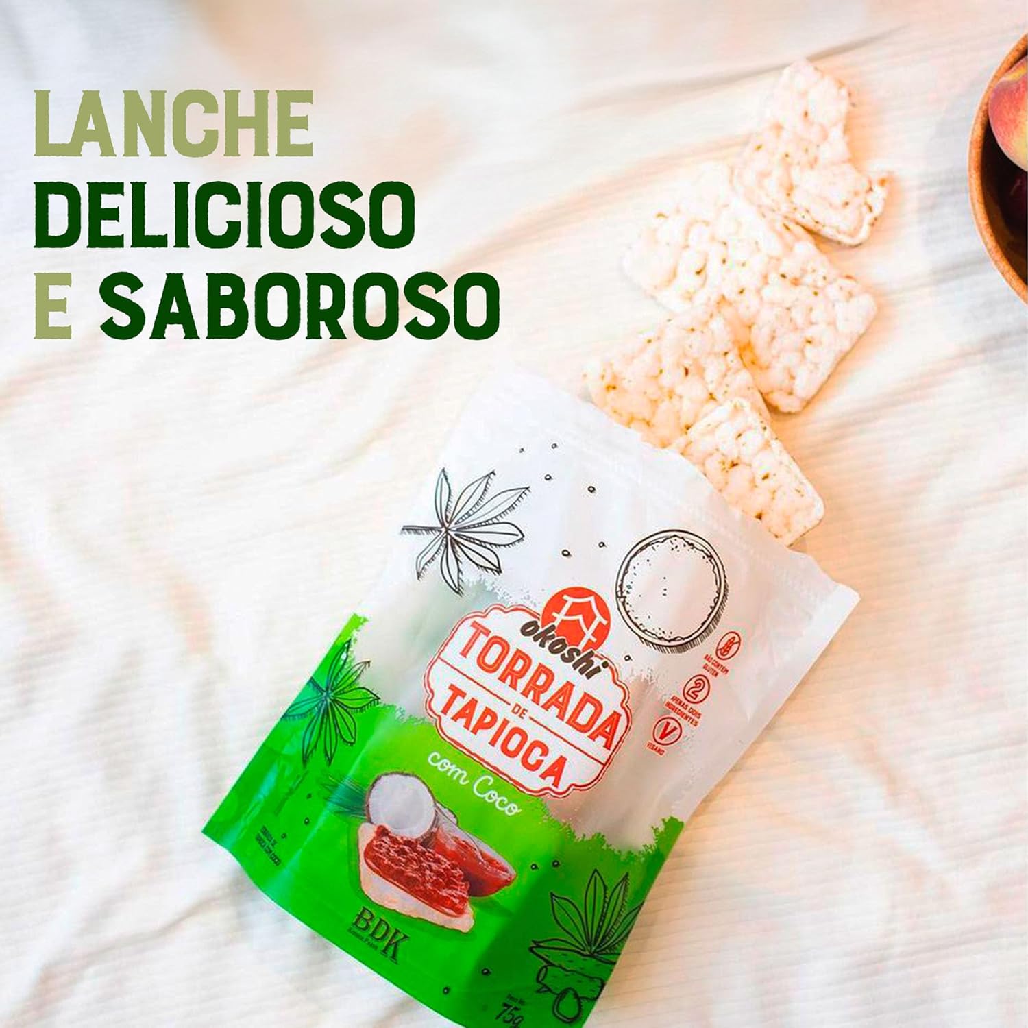 Imagem vista de cima de um produto sobre fundo claro, provavelmente tecido branco listrado, transmitindo limpeza e simplicidade. Imagem vista de cima de um produto sobre fundo claro, provavelmente tecido branco listrado, transmitindo limpeza e simplicidade.