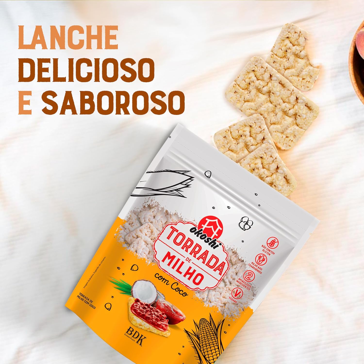 Imagem frontal com fundo claro e suave, possivelmente uma superfície de mesa. Imagem frontal com fundo claro e suave, possivelmente uma superfície de mesa.