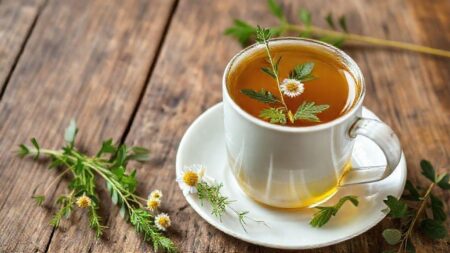 Chá para dor de barriga infantil: soluções naturais que realmente funcionam Chá para dor de barriga infantil: soluções naturais que realmente funcionam